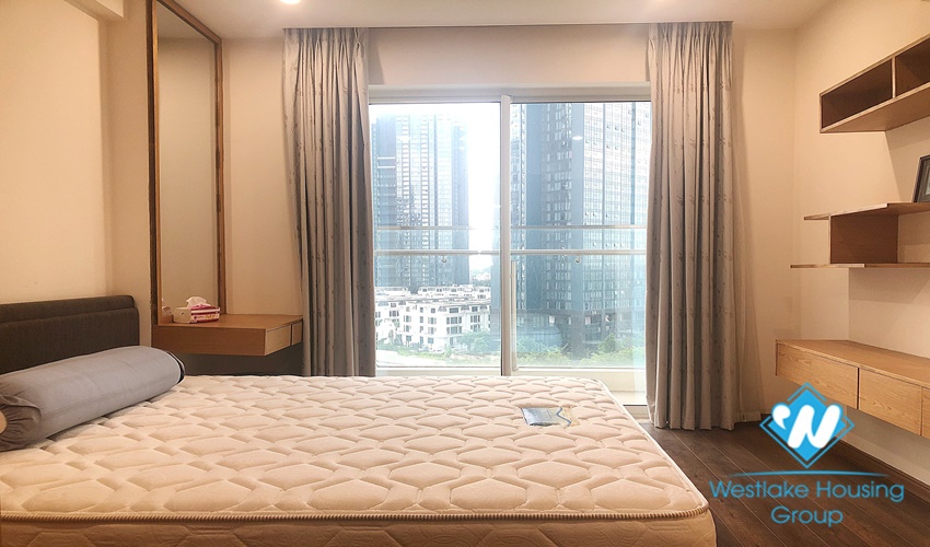 A delightful 3 bedroom apartment for rent in Ciputra, Hanoi